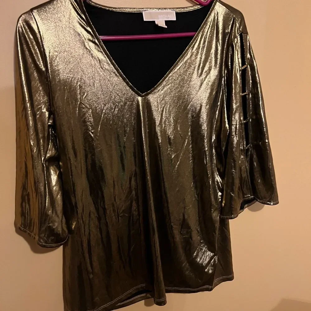 Michael‎ kors medium shiny blouse